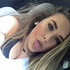 Meet your Posher, Anna kate